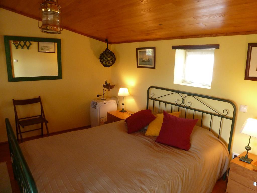 Casa Do Moinho Guest House โอวาร์ ห้อง รูปภาพ